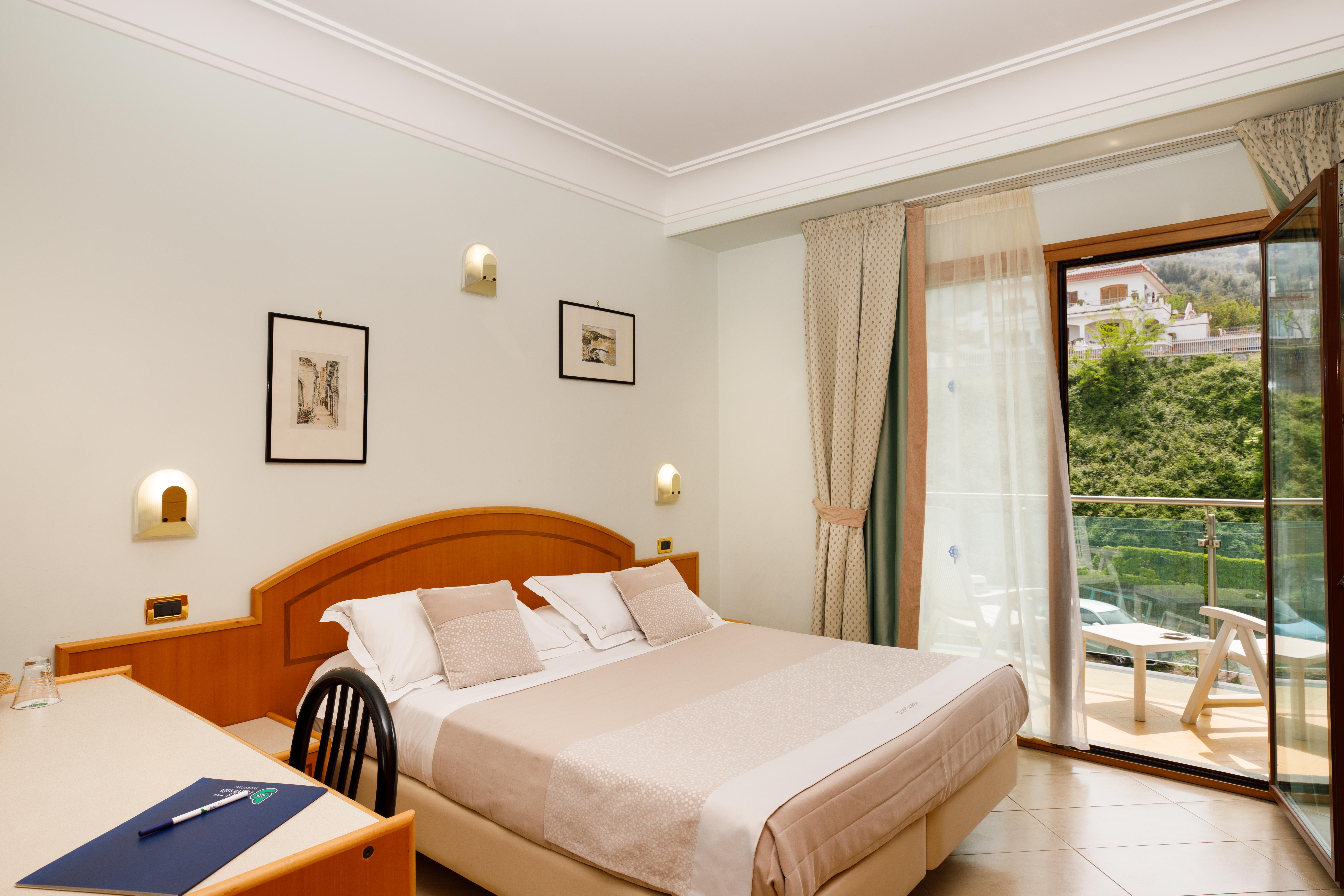 Hotel Gardenia Sorrento, Ascend Hotel Collection Esterno foto