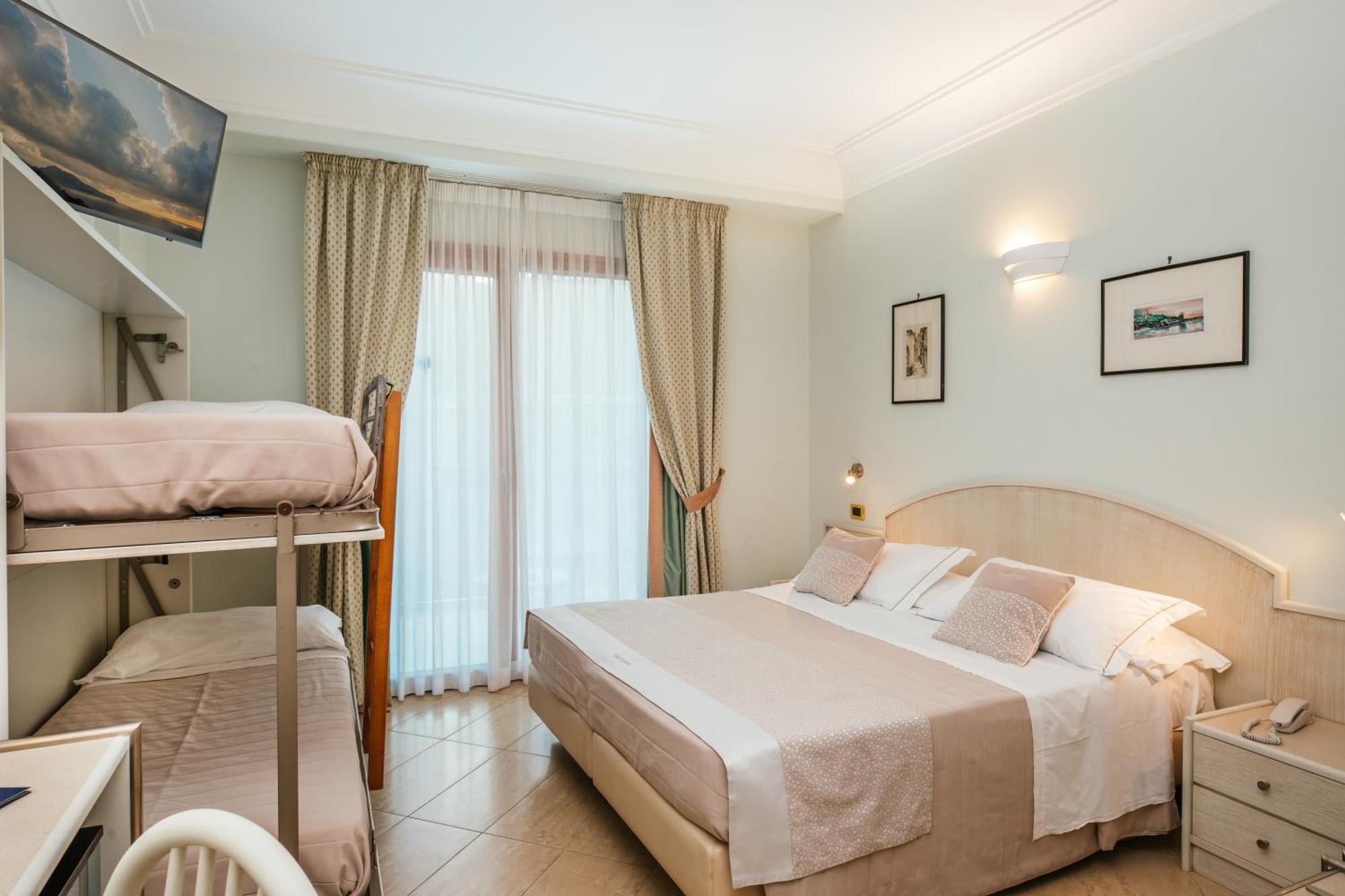 Hotel Gardenia Sorrento, Ascend Hotel Collection Esterno foto