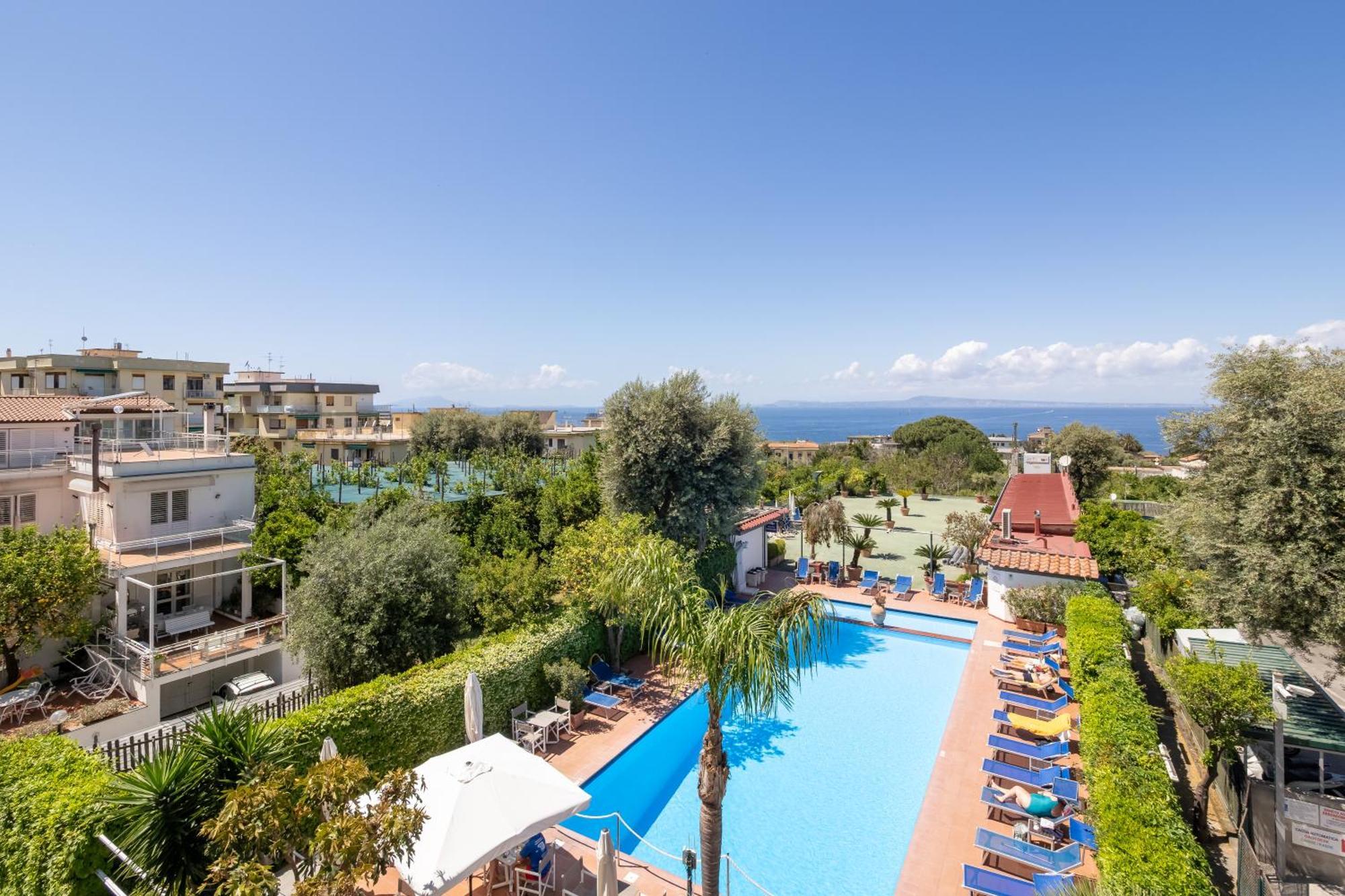 Hotel Gardenia Sorrento, Ascend Hotel Collection Esterno foto