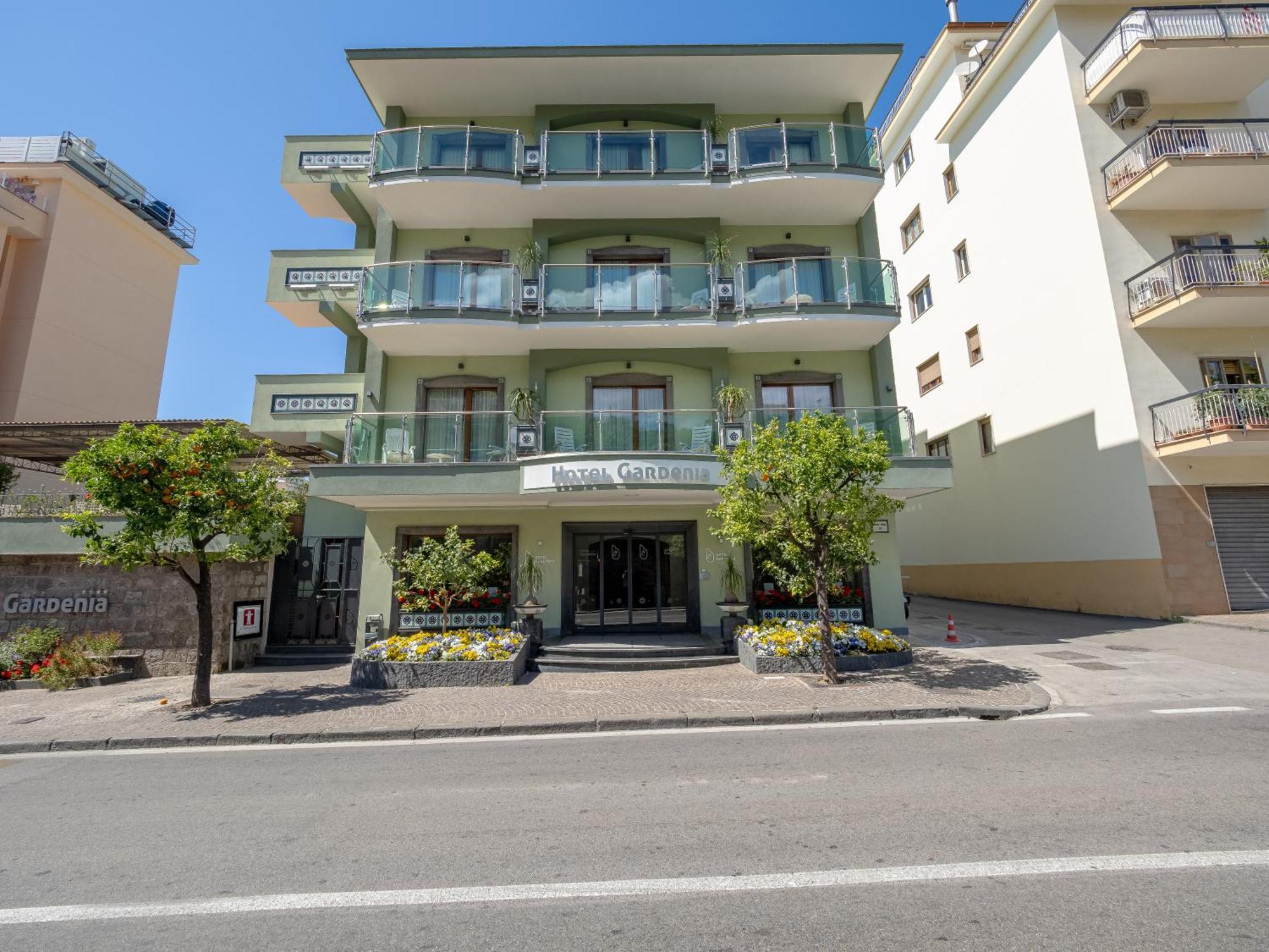 Hotel Gardenia Sorrento, Ascend Hotel Collection Esterno foto