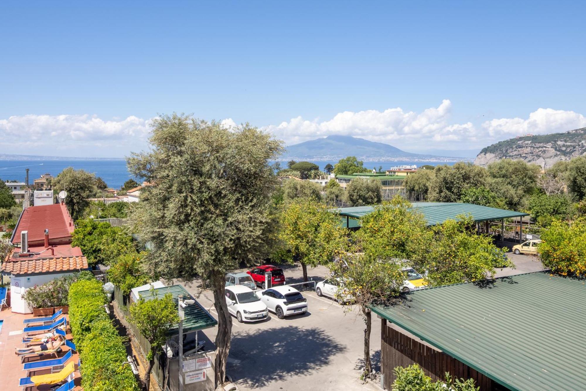 Hotel Gardenia Sorrento, Ascend Hotel Collection Esterno foto