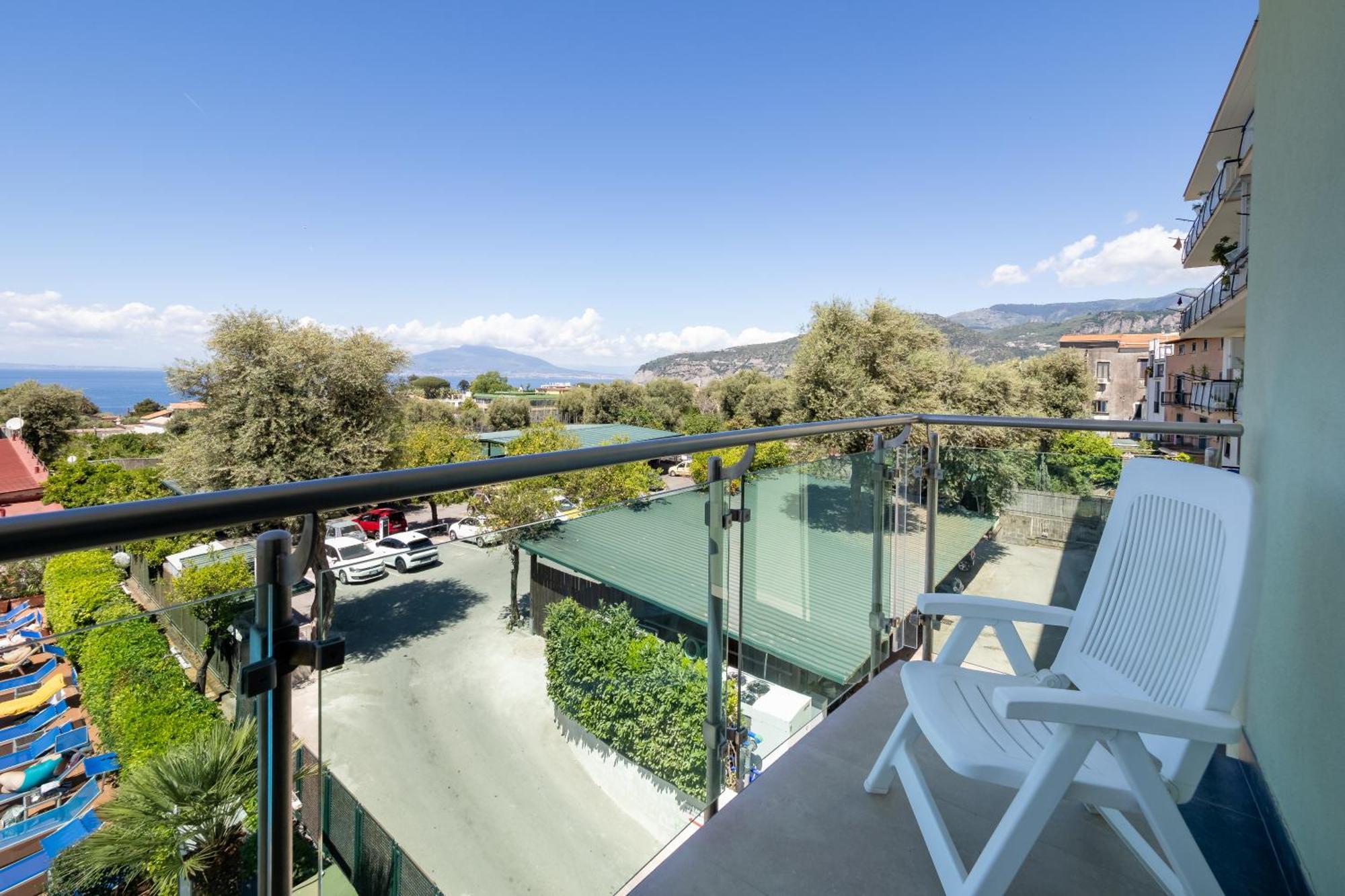 Hotel Gardenia Sorrento, Ascend Hotel Collection Esterno foto