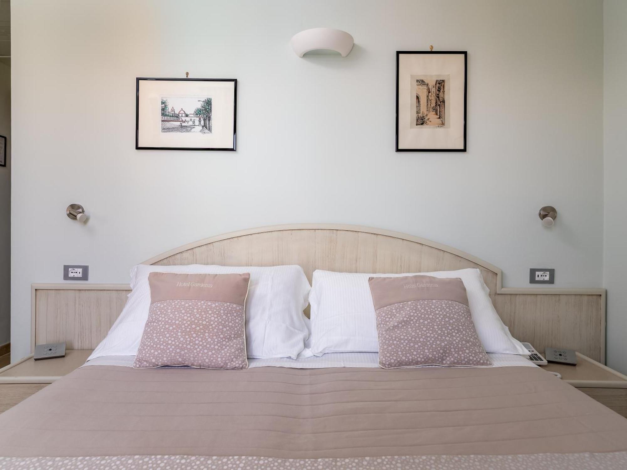 Hotel Gardenia Sorrento, Ascend Hotel Collection Esterno foto