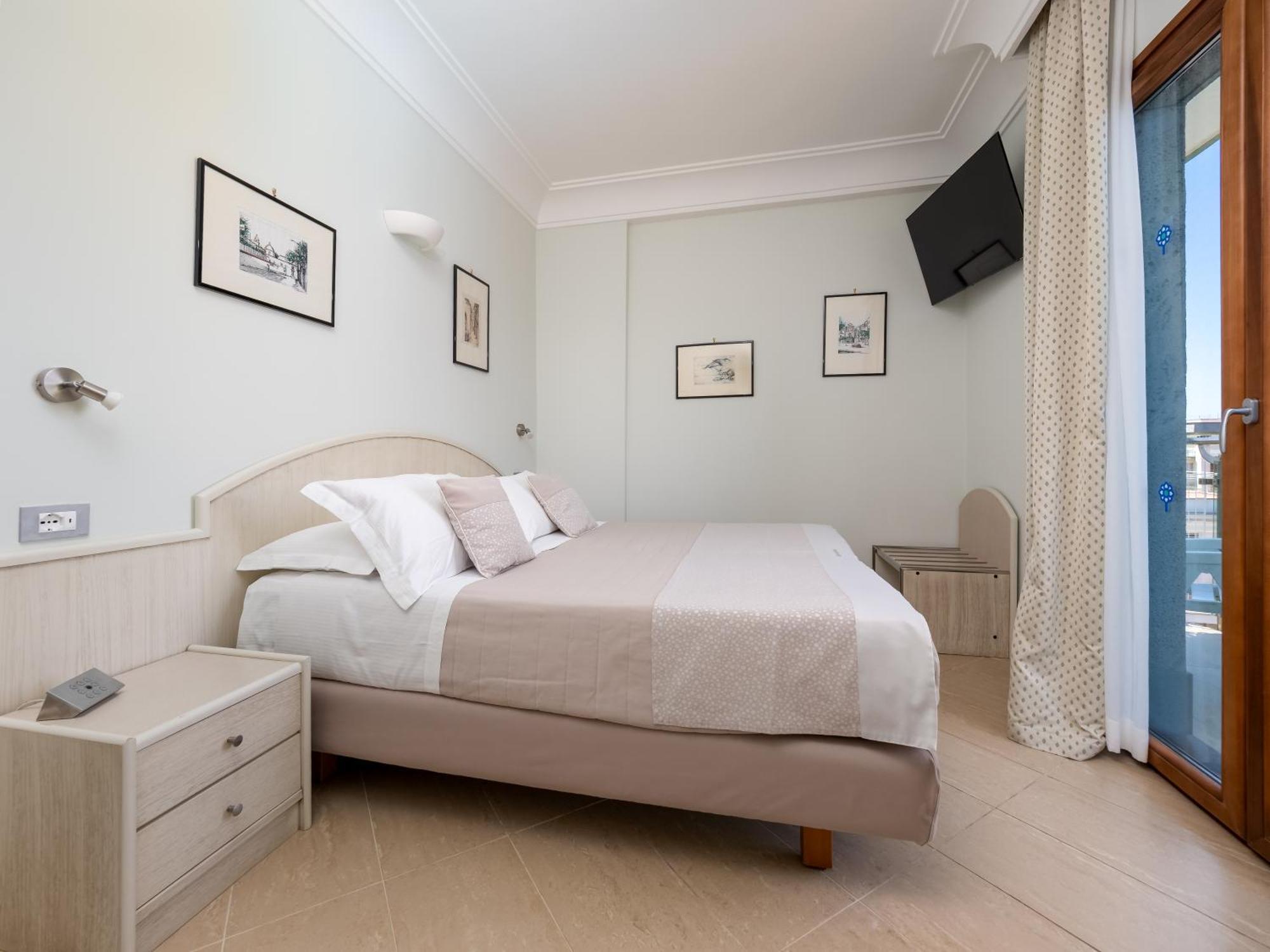 Hotel Gardenia Sorrento, Ascend Hotel Collection Esterno foto
