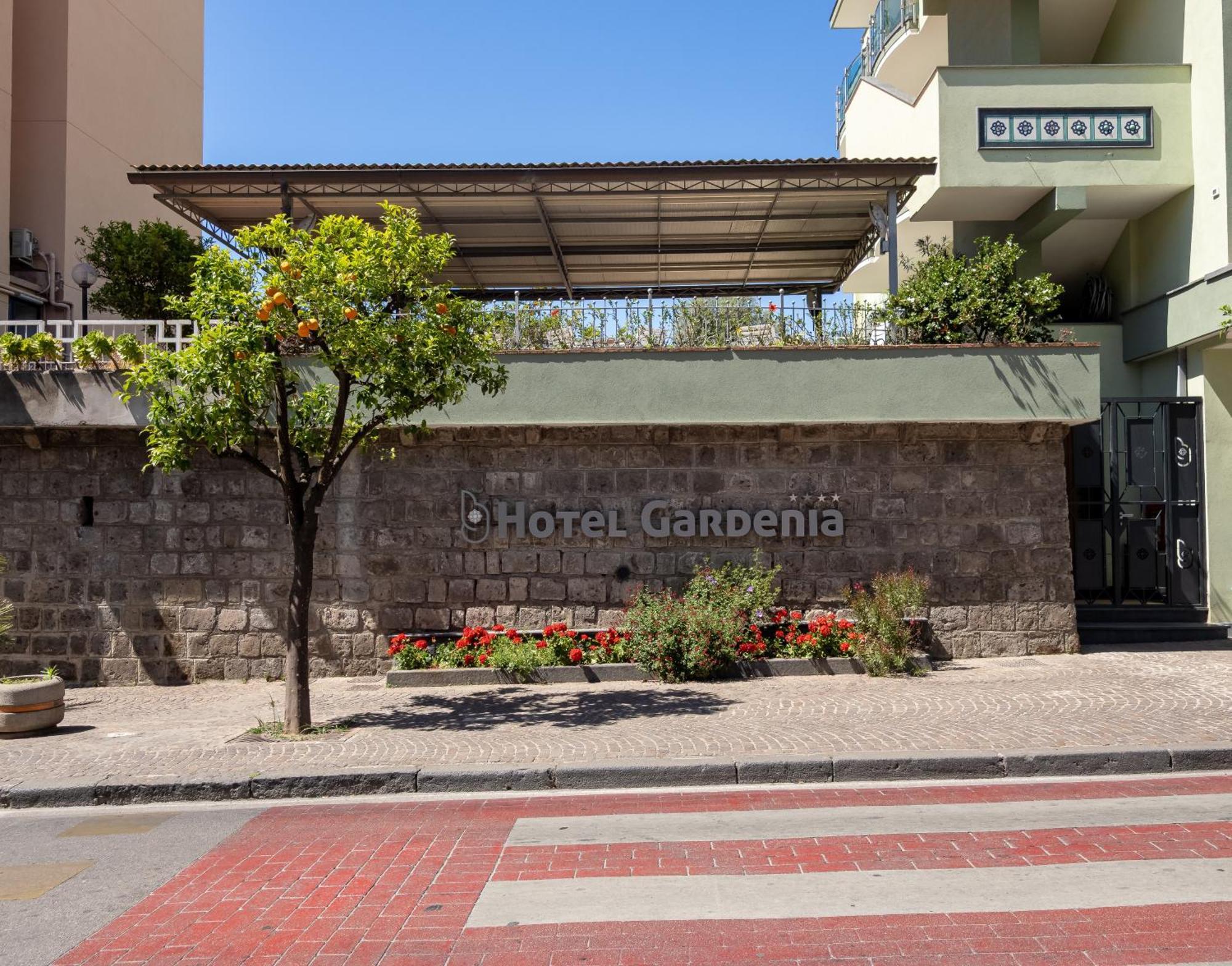 Hotel Gardenia Sorrento, Ascend Hotel Collection Esterno foto