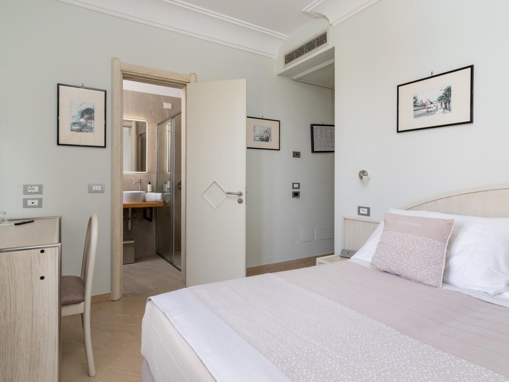 Hotel Gardenia Sorrento, Ascend Hotel Collection Esterno foto