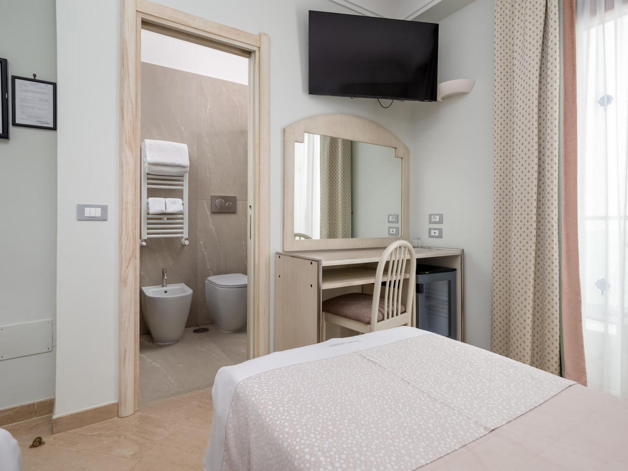 Hotel Gardenia Sorrento, Ascend Hotel Collection Esterno foto